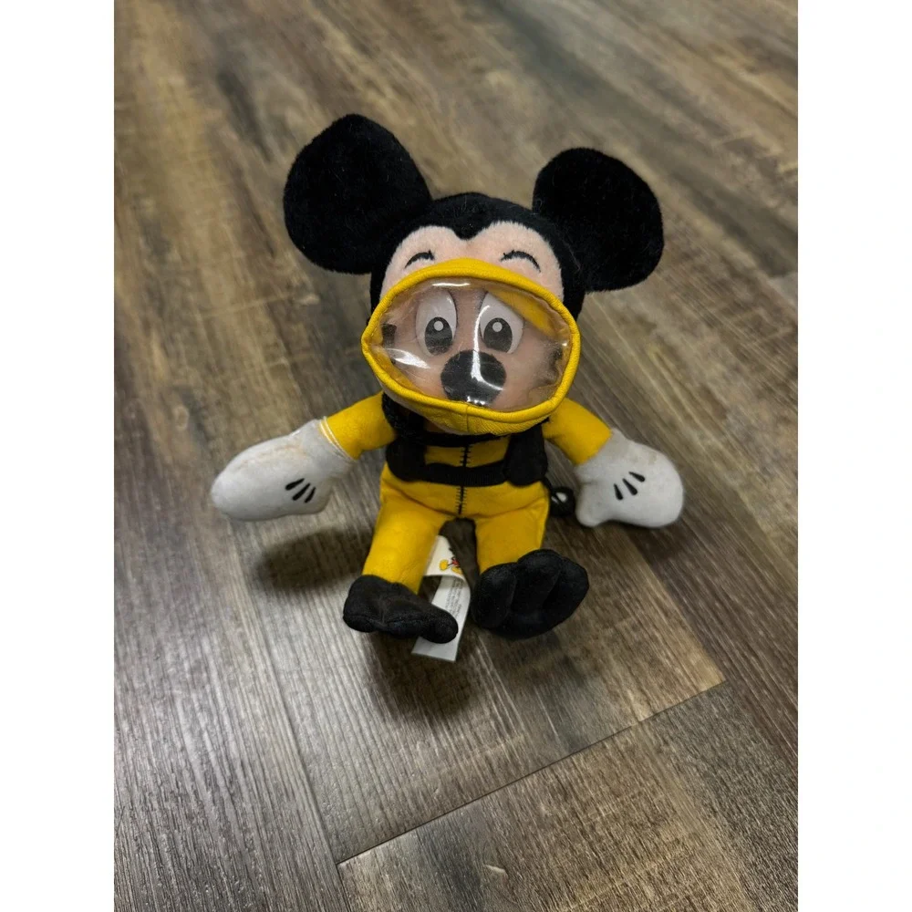 Walt Disney World Mickey Mouse Scuba Diver Plush Yellow Diving Suit 9 Inch